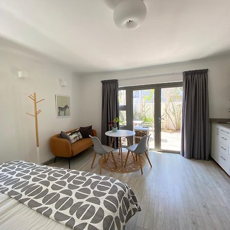 Ocean10 Guesthouse Кейптаун Екстериор снимка